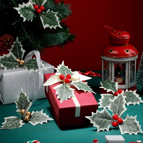 HASTHIP® 30Pcs Christmas Holly Berries with Green Leaves Christmas Decorations Gold and Red Artificial Holly Berries Hanging Christmas Ornaments for Xmas Tree, Garland Wreath, Home Decor