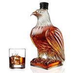 HASTHIP® Whiskey Decanter Set Eagle Glass Bottle with Stopper, 750ml Lead-Free Crystal Liquor Dispenser for Scotch, Bourbon, Vodka, Cognac & Wine, Unique Gift for Men, Home Bar Accessories