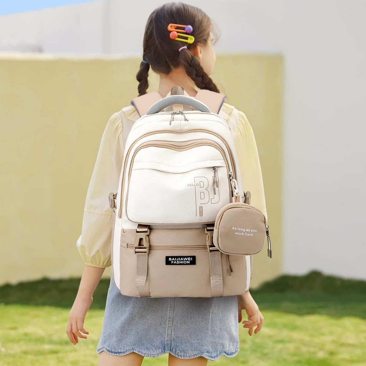 HASTHIP® Casual Backpackk with Cute Accessory 18.1 Inch Bookbags with Pendant Laptop Bag