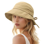 HASTHIP® Sombrero de Cubo para Mujer con Protección Solar, ala Ancha Ajustable con Correa y Lazo Elegante, Sombrero de Playa Plegable y Transpirable para Verano al Aire Libre (Caqui)