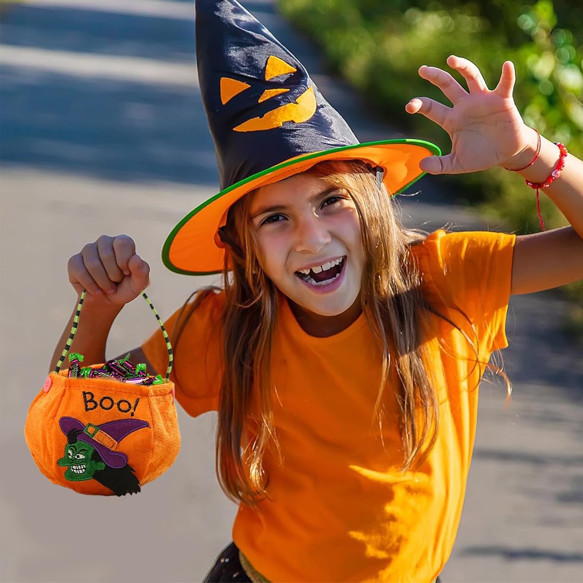 4Pcs Halloween Candy Basket Halloween Trick or Treat Candy Storage Bag for Kids Velvet Fabric Candy Handbag Treats Bag Halloween Kids Treat Snacks Storage Bag Halloween Home Decoration