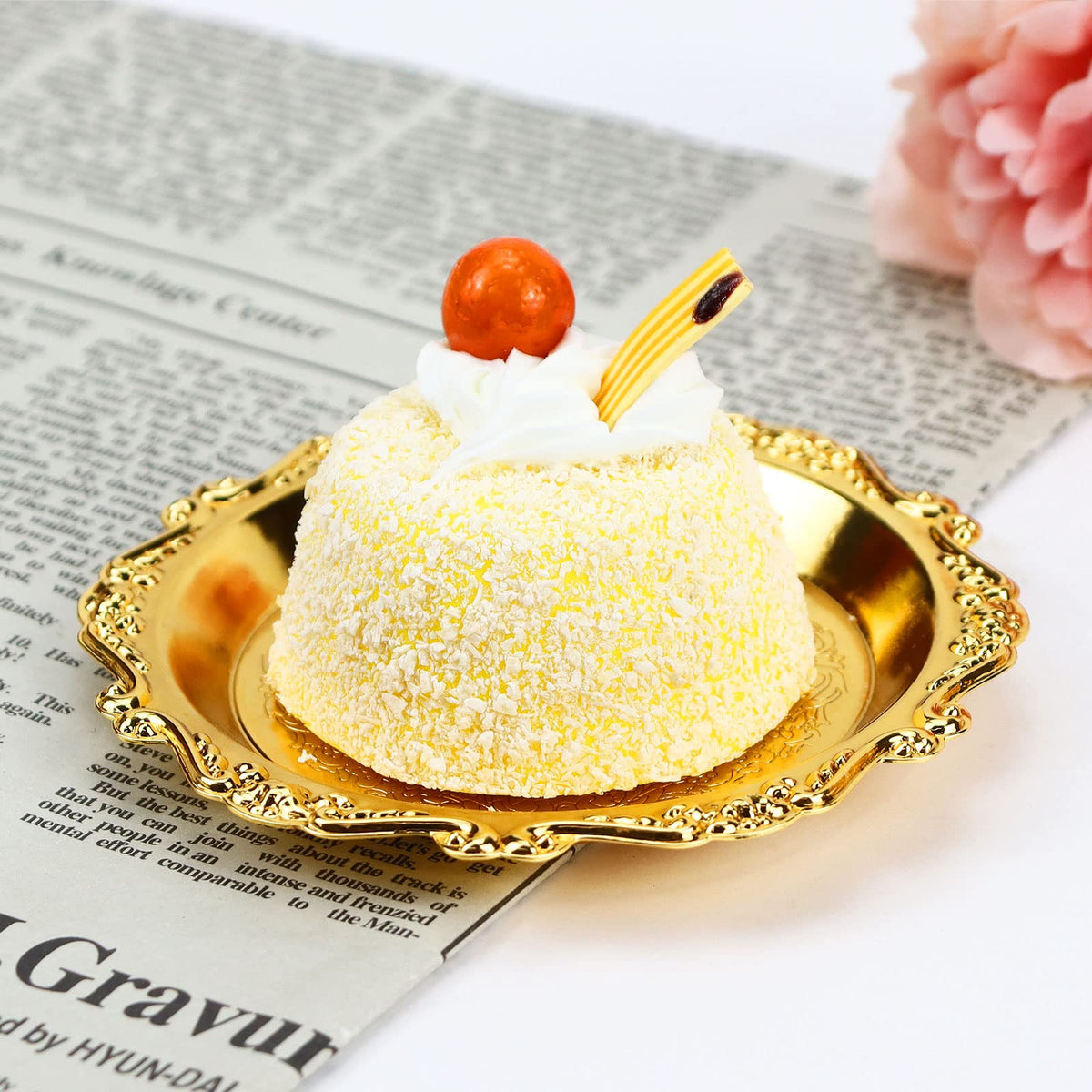 HASTHIP® Set of 6 Small Dessert Plates 3.9 inches Golden Dessert Plates with Golden Metal Stand Luxury Golden Embossing Dessert Plates for Party, Banquet, Birthday, Festivals