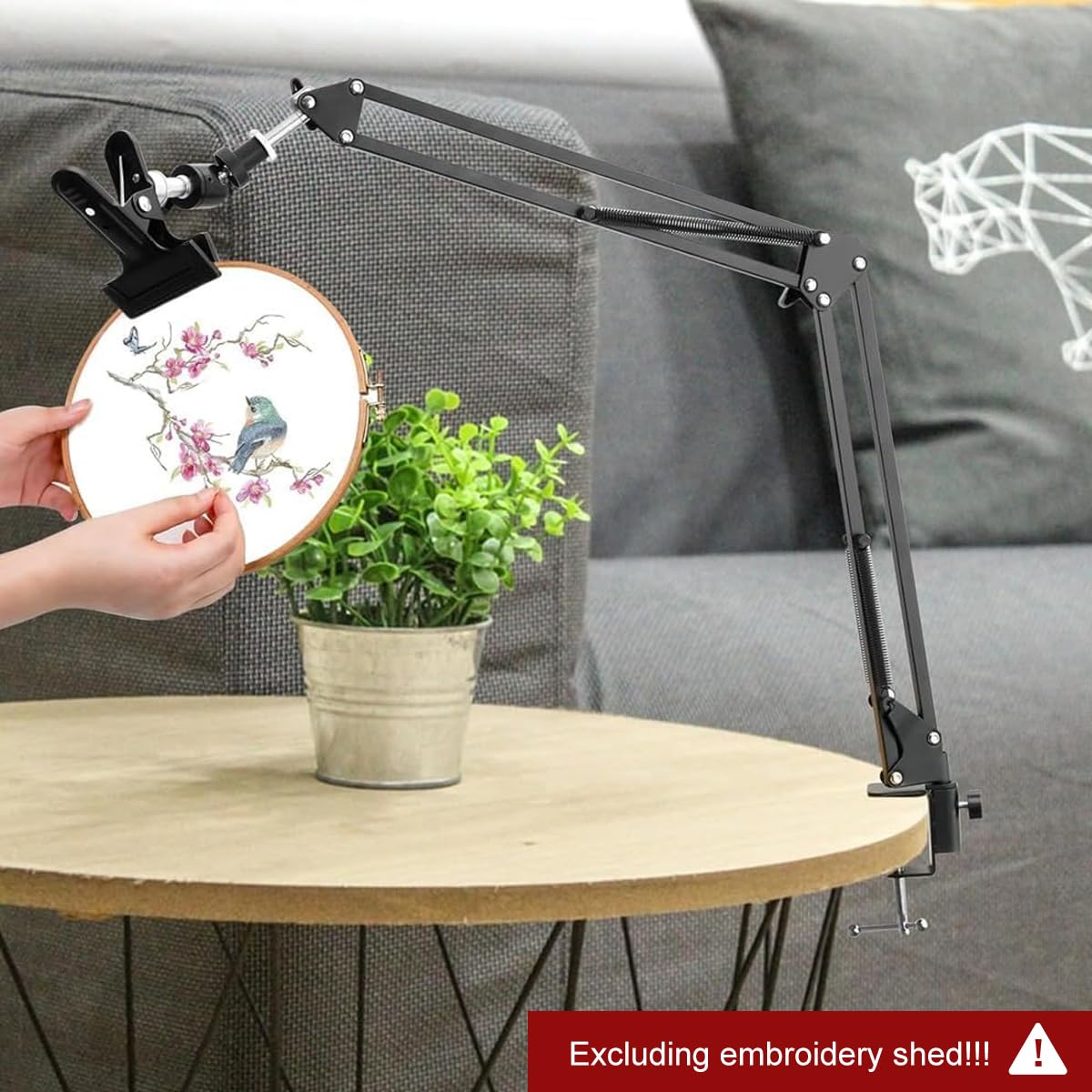 HASTHIP Embroidery Hoop Holder for DIY Craft with 13.7 in Flexible Arms and Screw-Fixed Desk Clamp