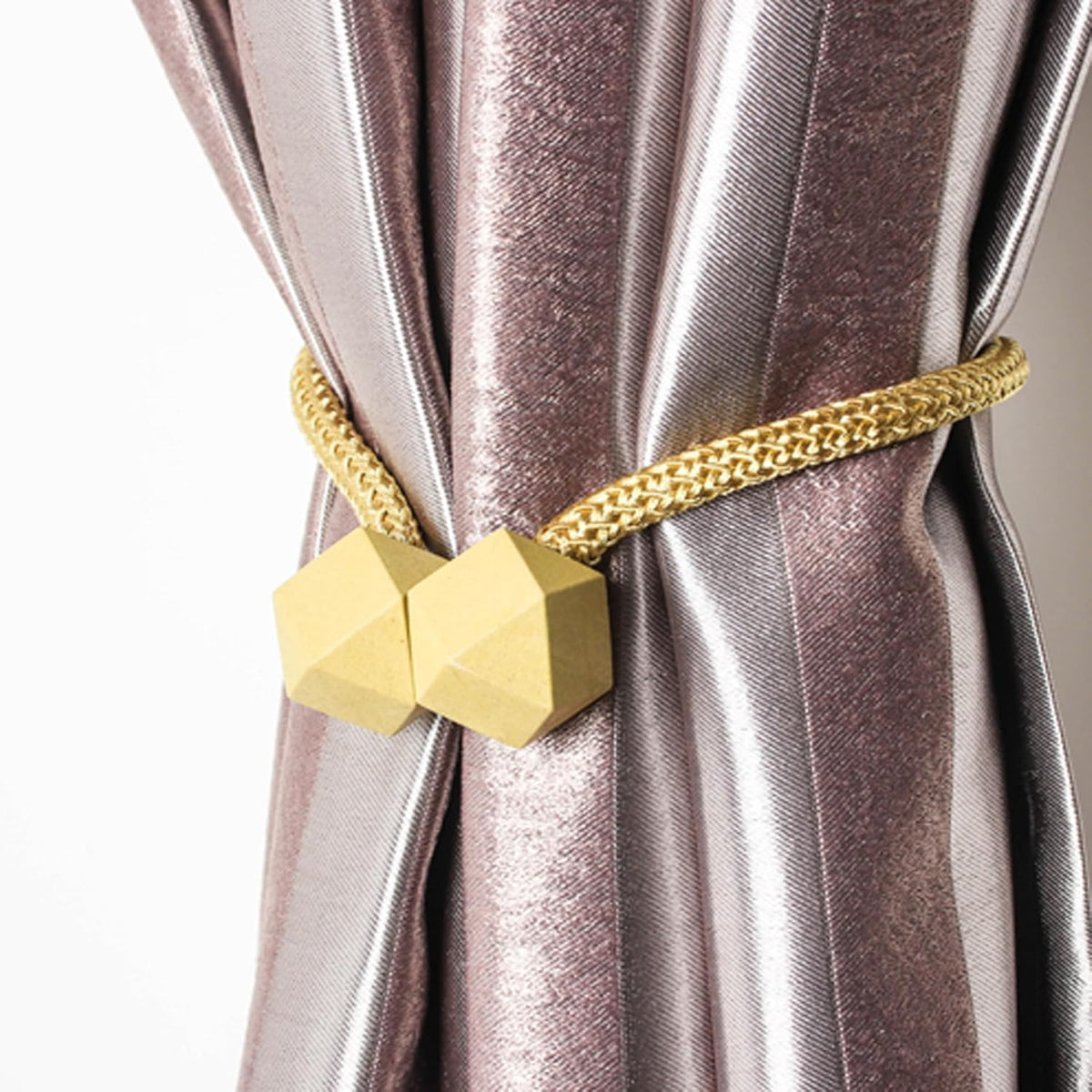 HASTHIP® Magnetic Curtain Tiebacks European Style Convenient Drape Tie Backs Decorative Drape Tie Backs Holder for Window Draperies (Gold)