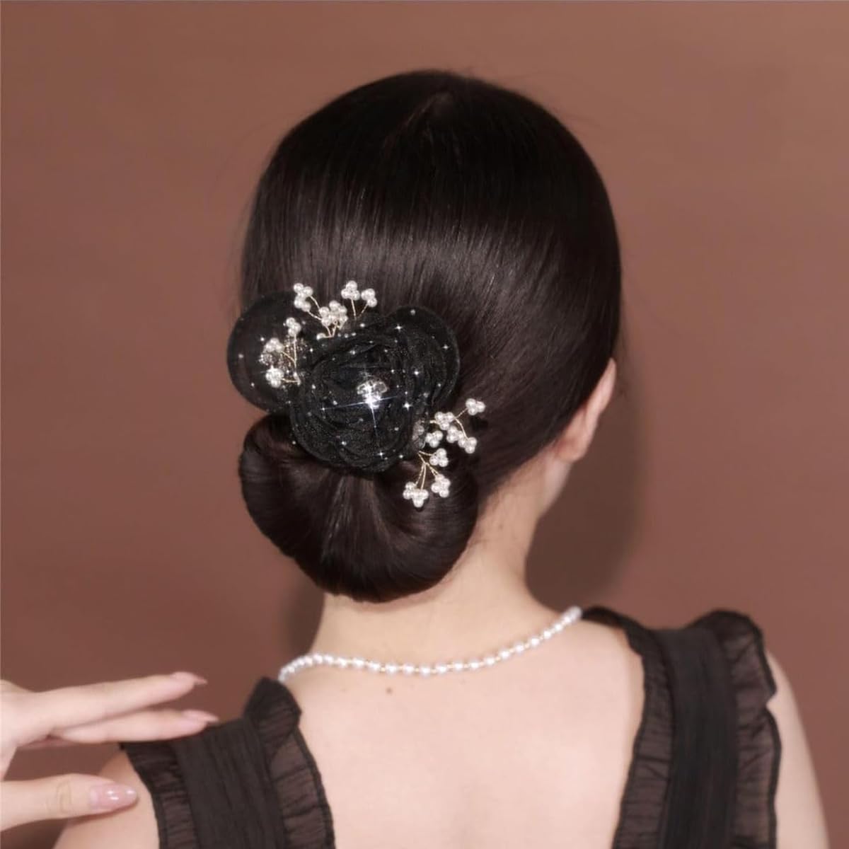 HASTHIP Floral Twist Bun Maker for Women