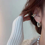 HASTHIP® Pendientes de Clip Trenzados con Perlas sin Perforación, Aros Abiertos Dorados Hipoalergénicos para Mujer, Cuffs Ajustables Ligeros, Joyería Minimalista Moderna Regalo Elegante