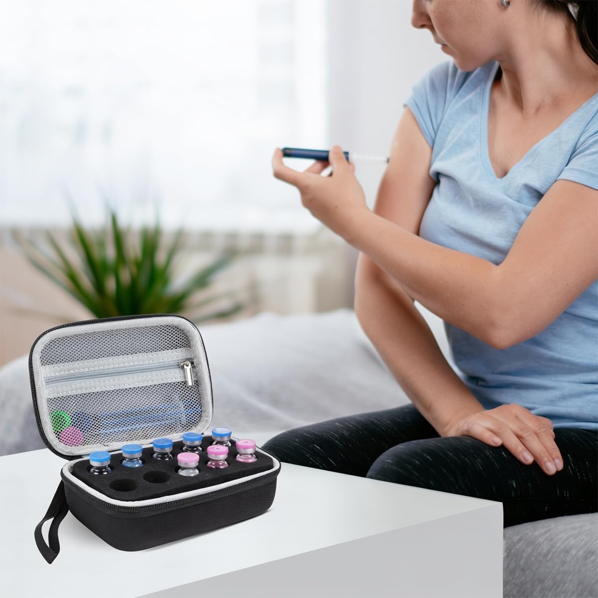 HANNEA 10-Slot Insulin Vial Organizer