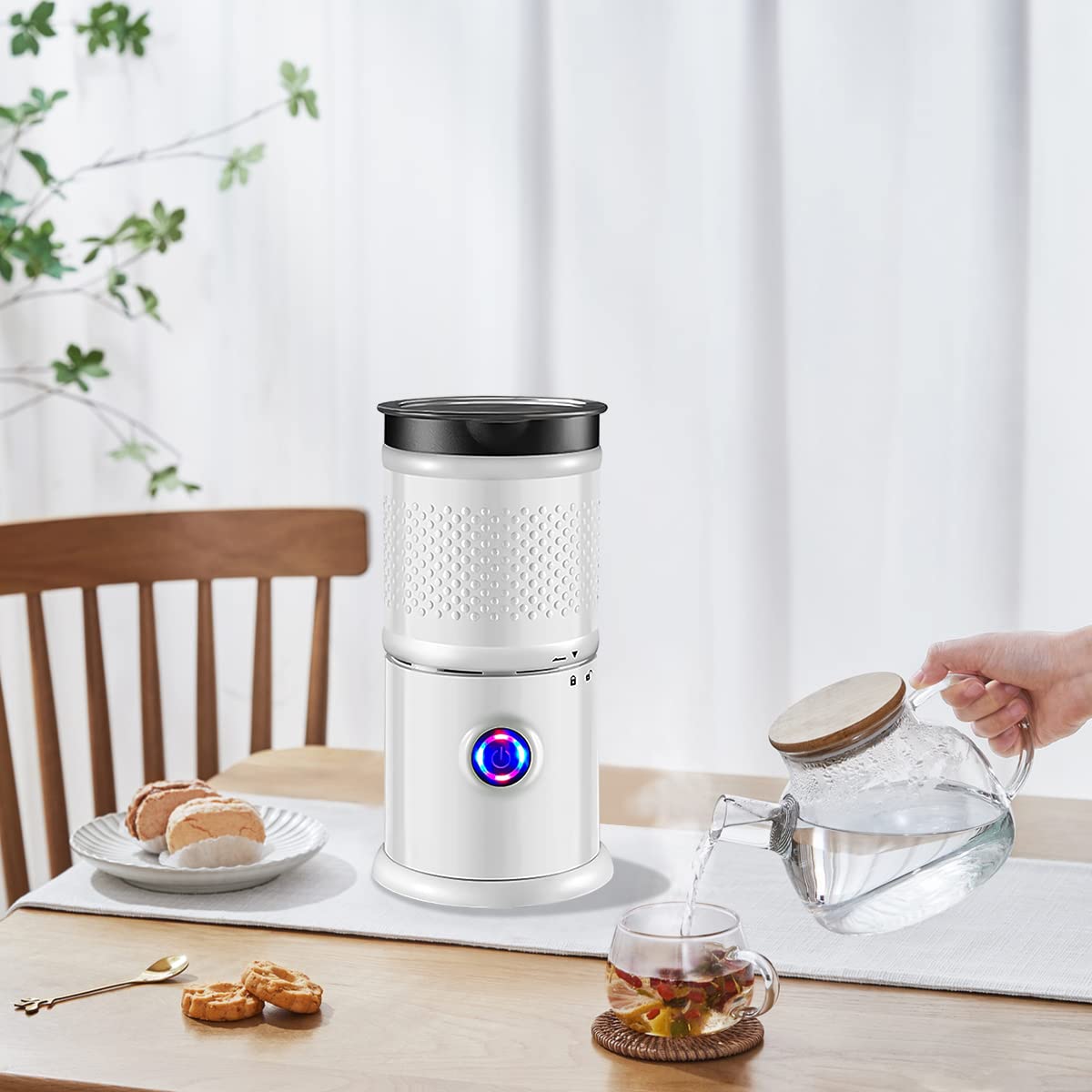 Electric Milk Frother, Electric Milk Frother for for Cold/Hot Milk Frother, Milk Steamer, Non-Stick Coating Milk Frother Milk Foamer Frother Standalone Frother