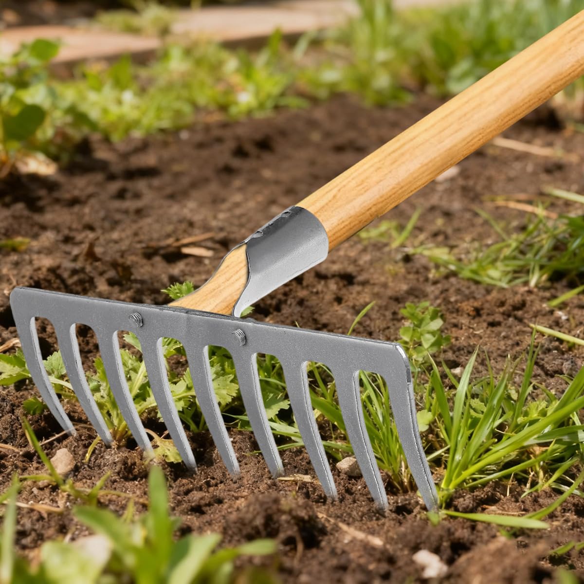 HASTHIP Garden Rake Head for Lawn and Soil Work with 9 Teeth and 37cm Rust‑Resistant Steel