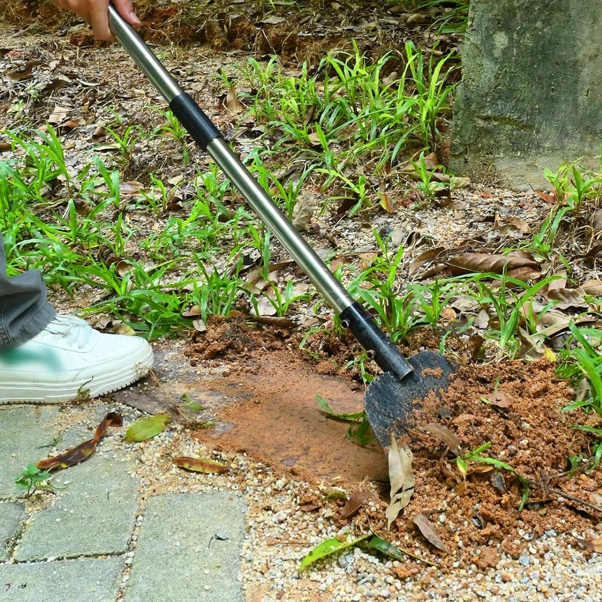HASTHIP Garden Flat Head Shovel for Cleaning with 125 Long Handle and Steel Blade | Weed Remover Tool