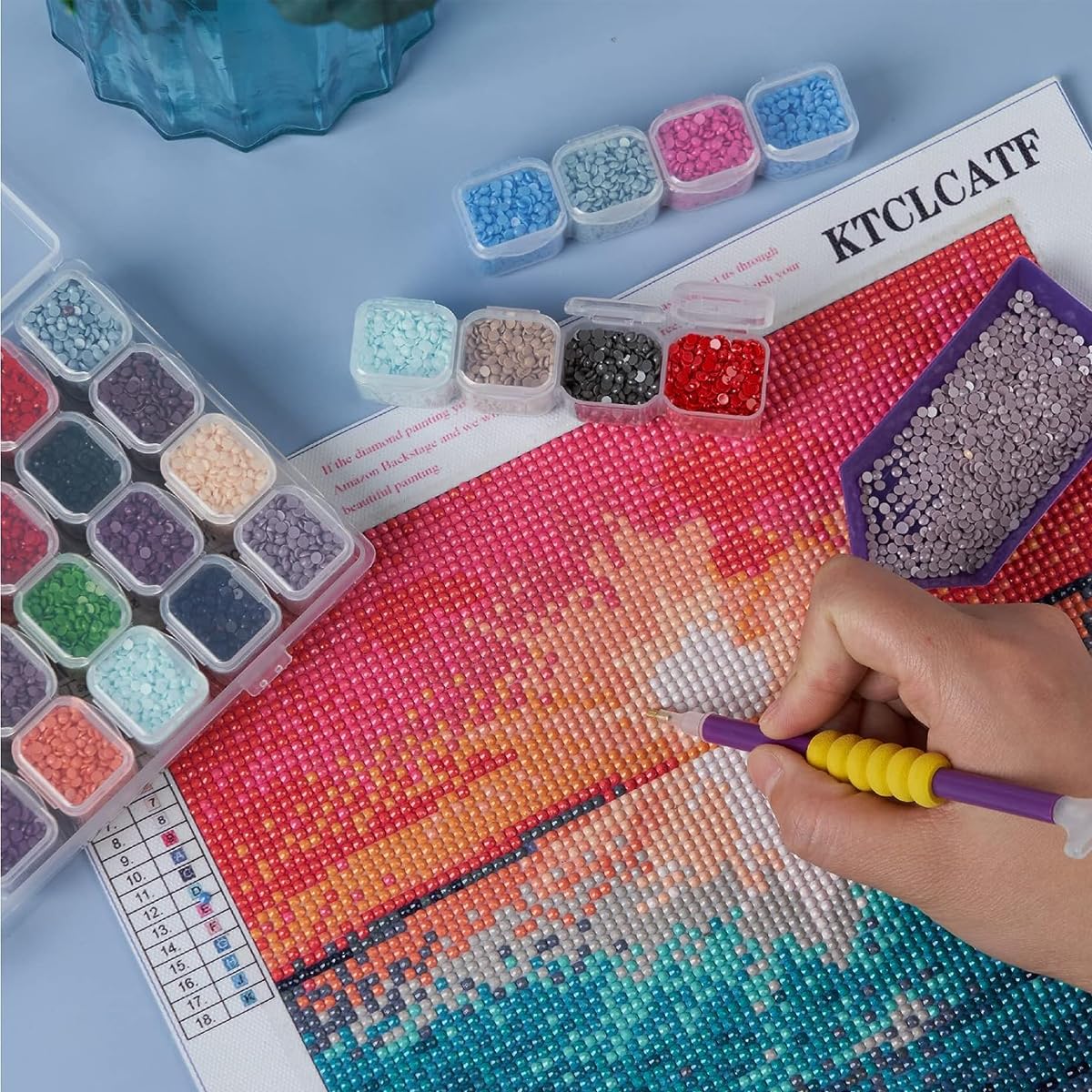 HASTHIP Diamond Painting Tools Kit with 46PCS Accessories and 28‑Grid Organizer Box | DIY Art Storage Solution