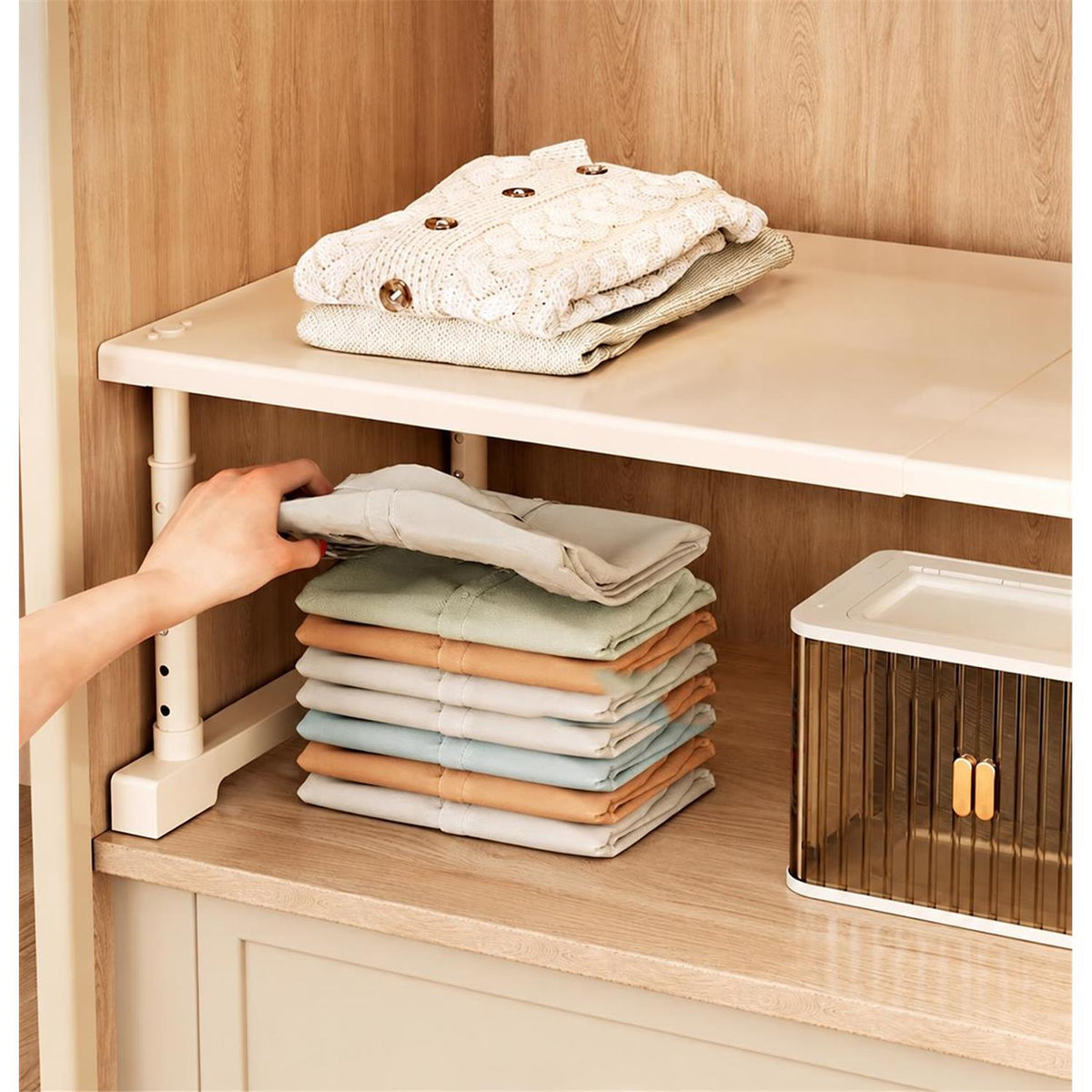 HASTHIP Adjustable Wardrobe Storage Shelf, 50–85 × 35–50 cm, Heavy-Duty Carbon Steel