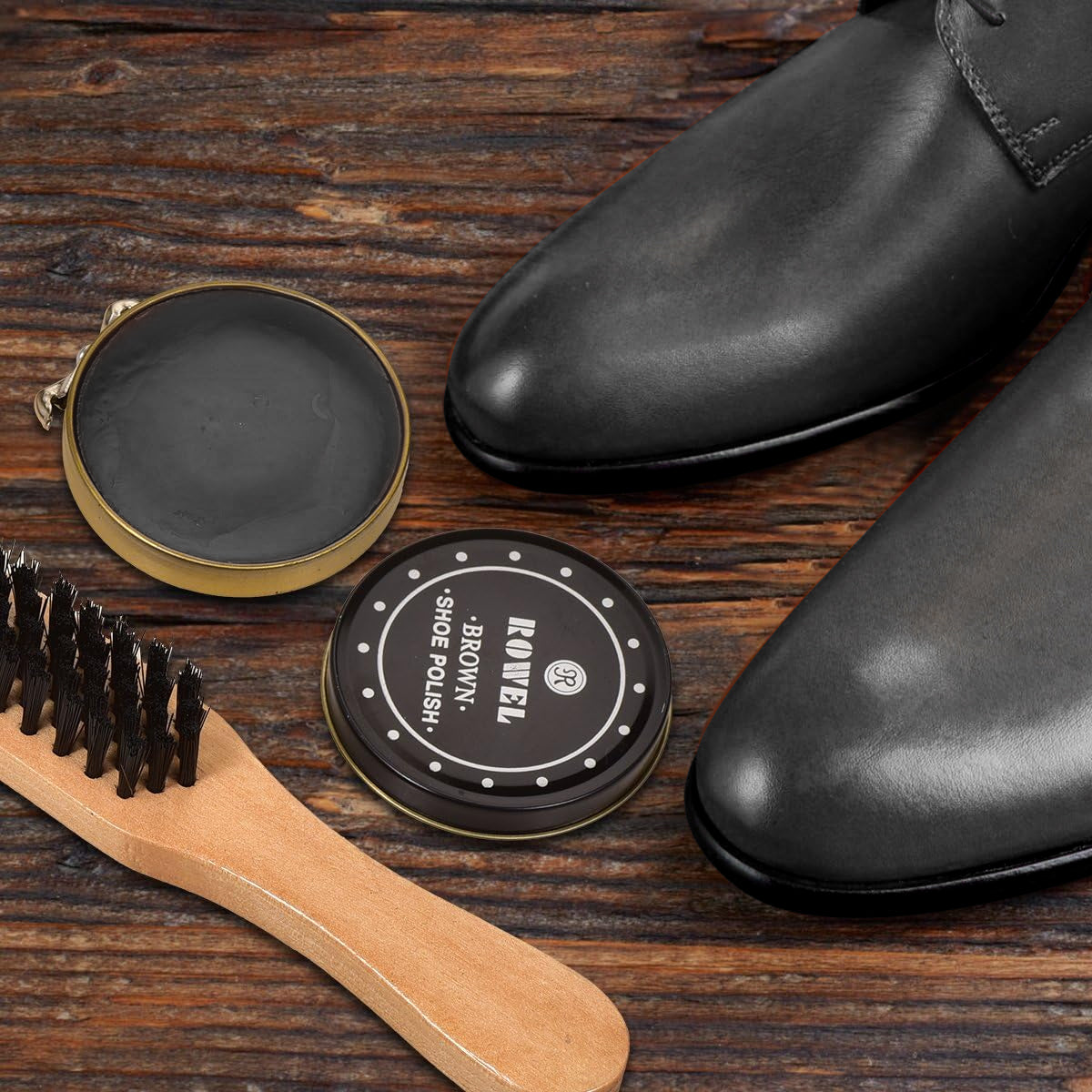 Shoe Care Kit, Shoe Shine Care Kit Neutral Polish Brush Leather Shoes Boots Sneaker Shining Tool Kit with Shoe Brush, Poish Sponge, 2 Shoe Polish(Black & Natural), Shoehorn